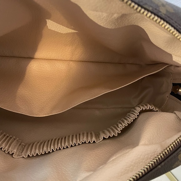 ❌SOLD❌Authentic Louis Vuitton Trousse 28 - Picture 16 of 16